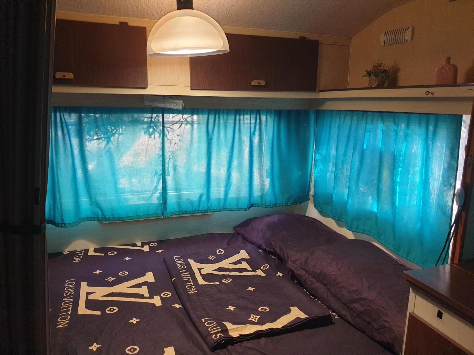 Aquariumi Jale Camping Hotell Exteriör bild